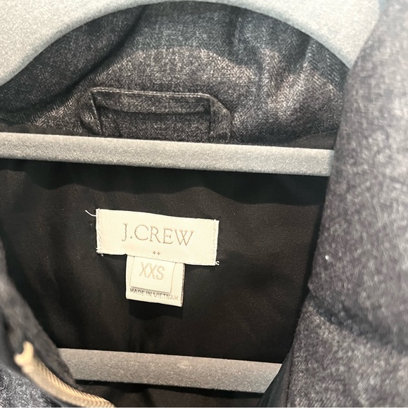 J Crew Quilted Vest - Picture 3 of 3